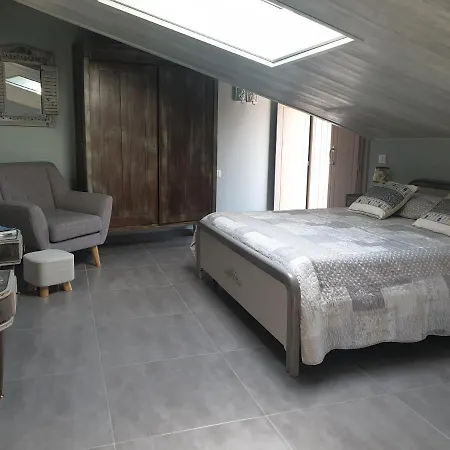 Gasthof Shab&b Florinas