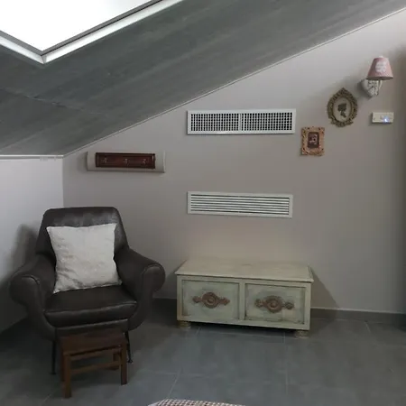 Shab&b Florinas